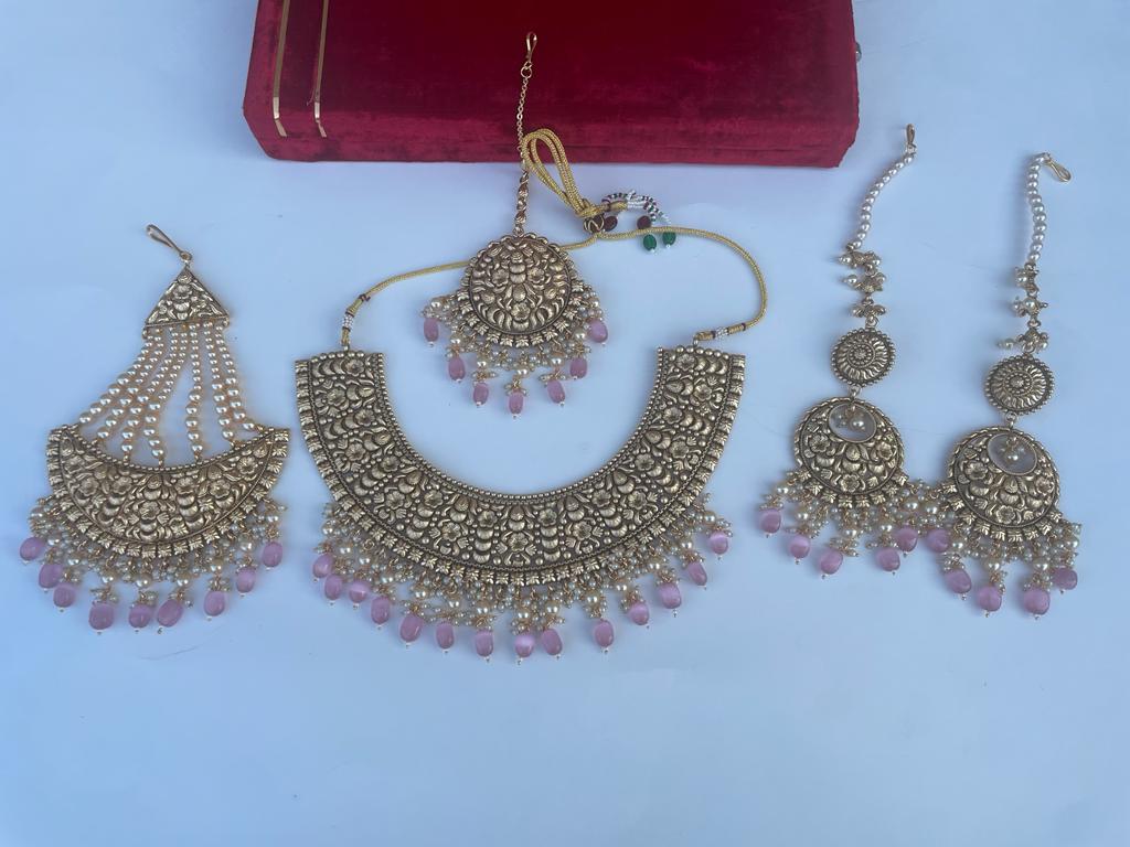 Next To Real Antique Tikka And Passa Set | Pink colour