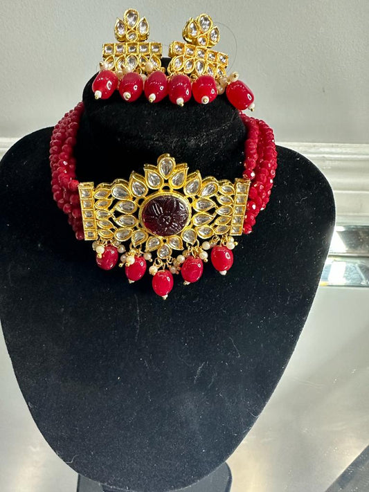 Kundan Choker Sets With Carving Stones